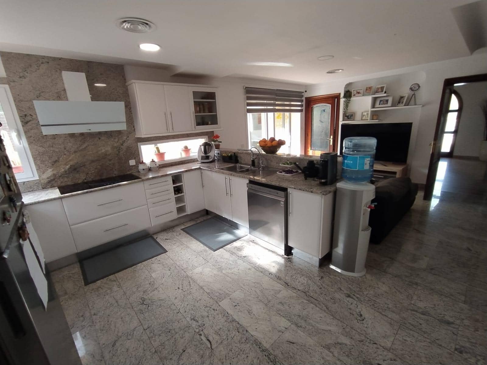 4 soveværelse Villa til salg i Ca'n Picafort med swimmingpool garage - € 1.600.000 (Ref: 9876505)