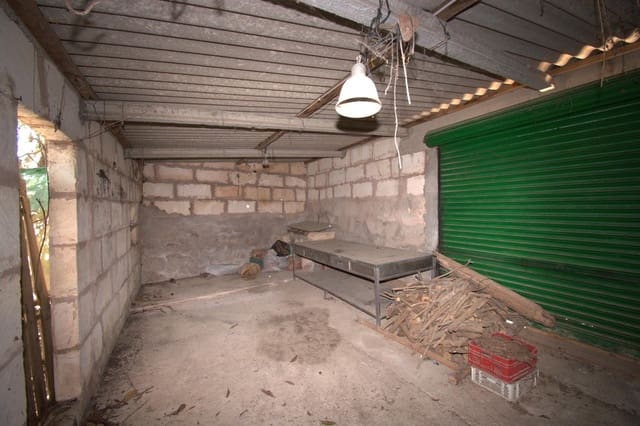 2 bedroom Townhouse for sale in Sineu with garage - € 360,000 (Ref: 9892440)