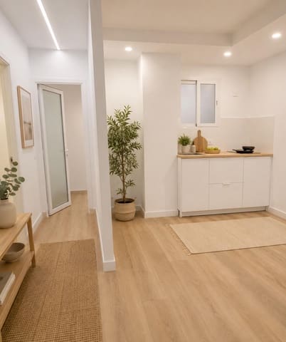 2 slaapkamer Commercieel te koop in Magalluf, Calvià - € 220.000 (Ref: 9896398)
