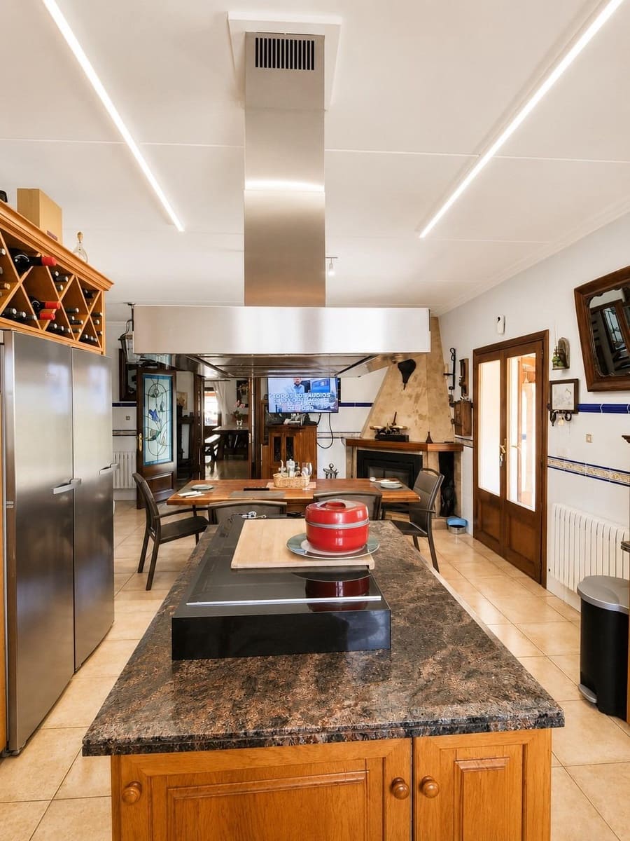 4 camera da letto Finca/Casa di Campagna in vendita in Ca'n Picafort con garage - 2.000.000 € (Rif: 9913239)