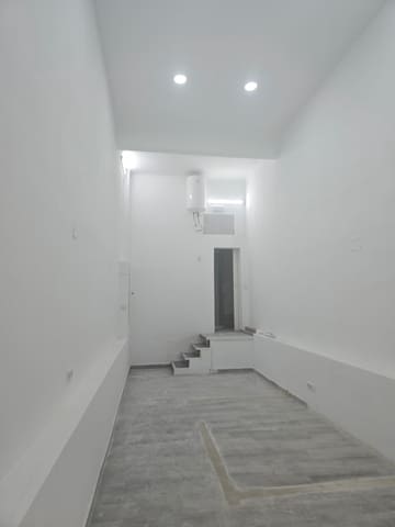 2 soverom Kontor til leie i Palma de Mallorca - € 1 350 (Ref: 9929468)