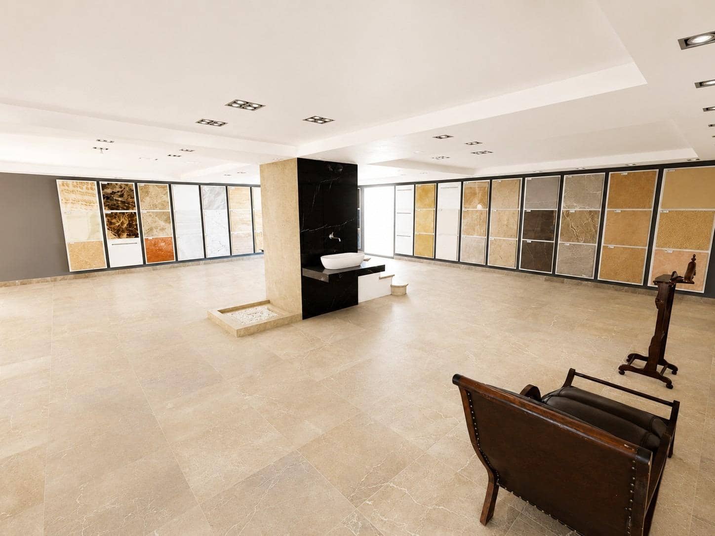 8 slaapkamer Bedrijf te koop in Manacor met garage - € 2.100.000 (Ref: 9940039)