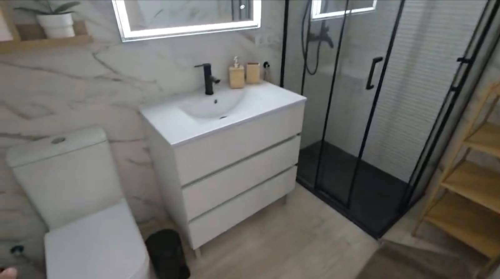 1 quarto Comercial para arrendar em Cala Vinyes / Cala Vinyas / Cala Vinas - 1 400 € (Ref: 9945785)