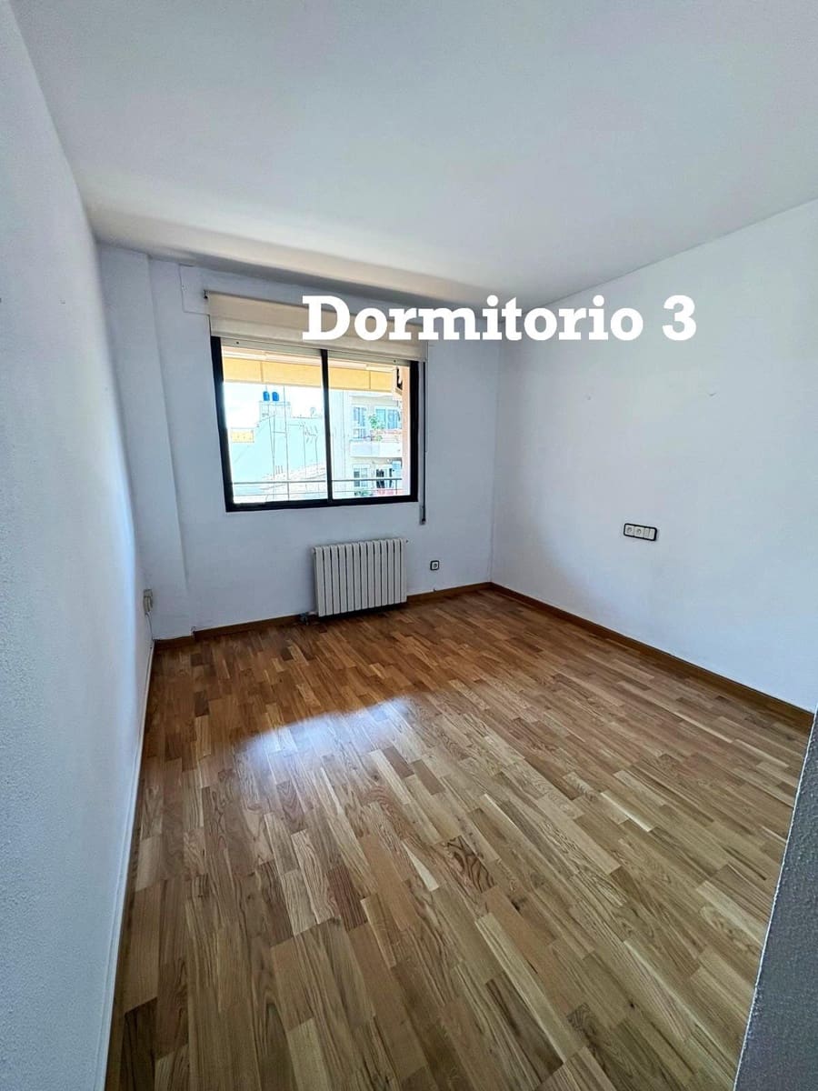 4 bedroom Flat for sale in Palma de Mallorca - € 629,000 (Ref: 9975506)