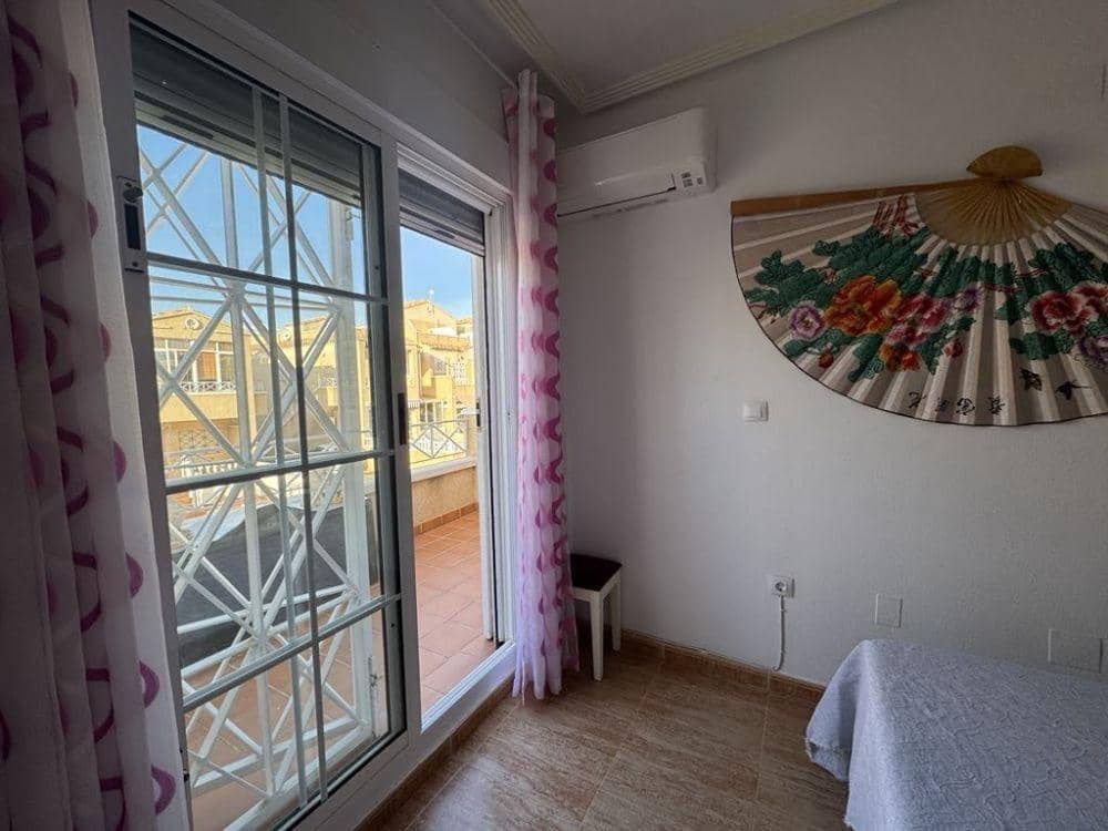 2 makuuhuone Rivitalo myytävänä paikassa Las Mimosas mukana uima-altaan - 177 900 € (Ref: 9868730)