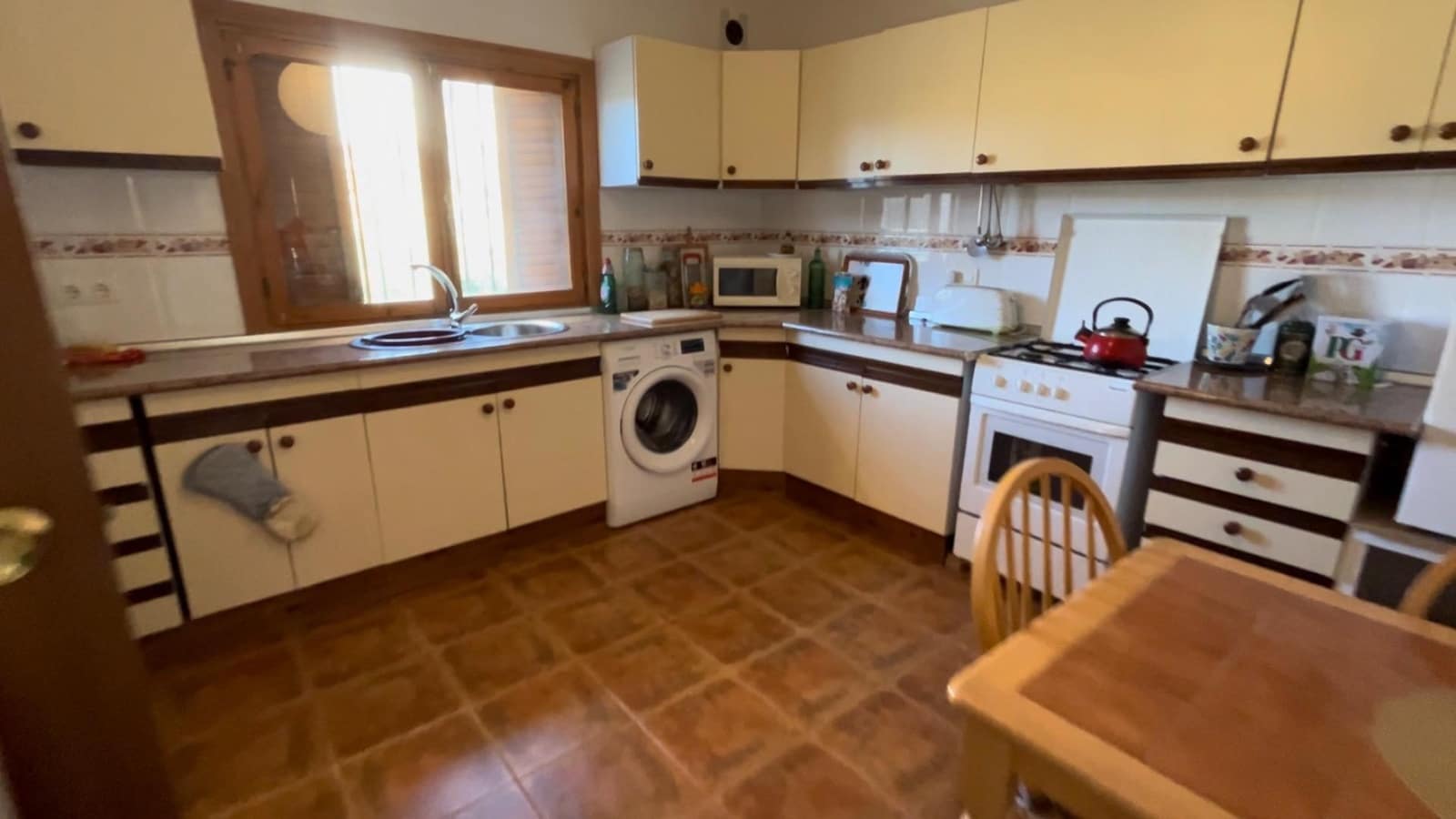 3 bedroom Finca/Country House for rent in Albox - € 650 (Ref: 9898969)