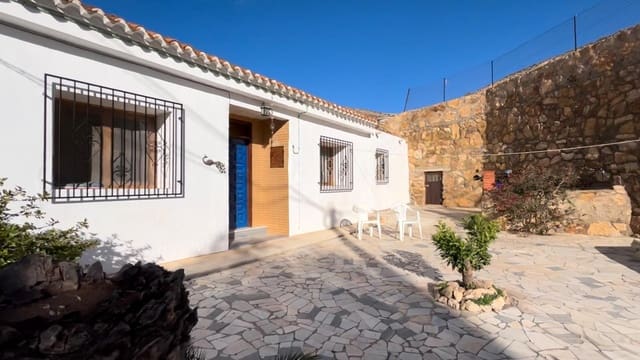 3 bedroom Finca/Country House for rent in Albox - € 650 (Ref: 9898969)