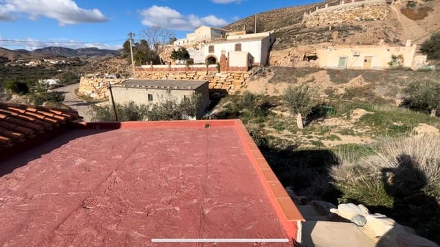 3 bedroom Finca/Country House for rent in Albox - € 650 (Ref: 9898969)