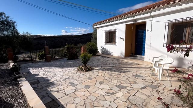 3 bedroom Finca/Country House for rent in Albox - € 650 (Ref: 9898969)
