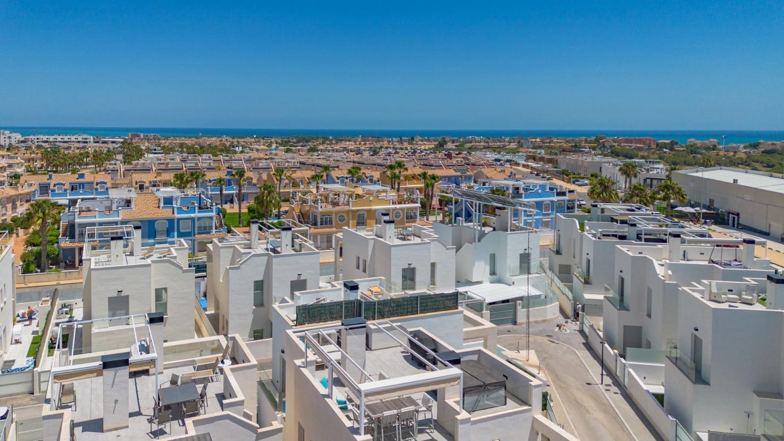 3 camera da letto Villa in vendita in Orihuela Costa con piscina - 590.000 € (Rif: 9911200)