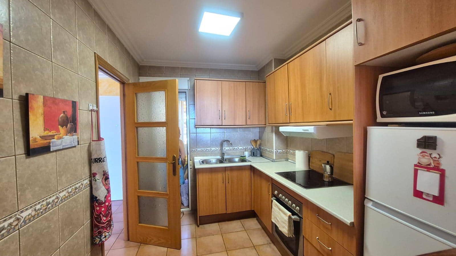 2 makuuhuone Huoneisto myytävänä paikassa Torrevieja mukana uima-altaan - 154 400 € (Ref: 9922461)