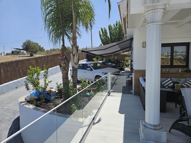 5 soverom Bungalow til salgs i Alhaurín el Grande med svømmebasseng garasje - € 699 000 (Ref: 8533218)