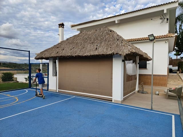 5 chambre Finca/Maison de Campagne à vendre à Coín avec piscine garage - 679 000 € (Ref: 8571004)