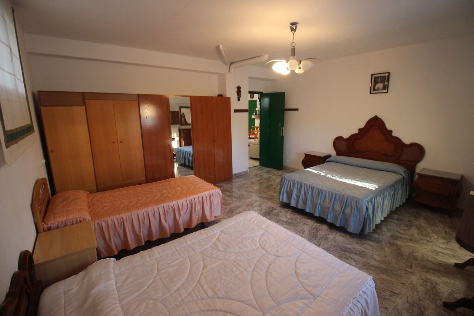 5 soveværelse Finca/Landehus til salg i Campanillas med garage - € 325.000 (Ref: 8678533)