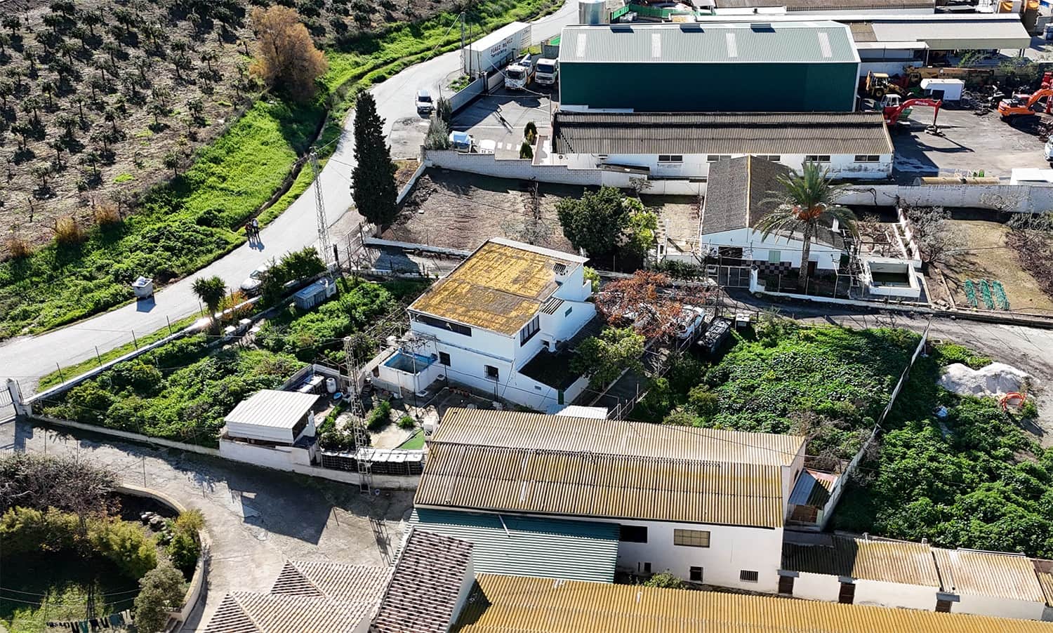 5 soveværelse Finca/Landehus til salg i Campanillas med garage - € 325.000 (Ref: 8678533)