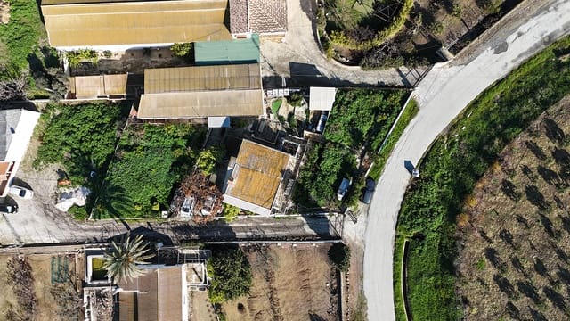 5 soverom Finca/Herregård til salgs i Santa Rosalia, Málaga by med garasje - € 325 000 (Ref: 8678533)