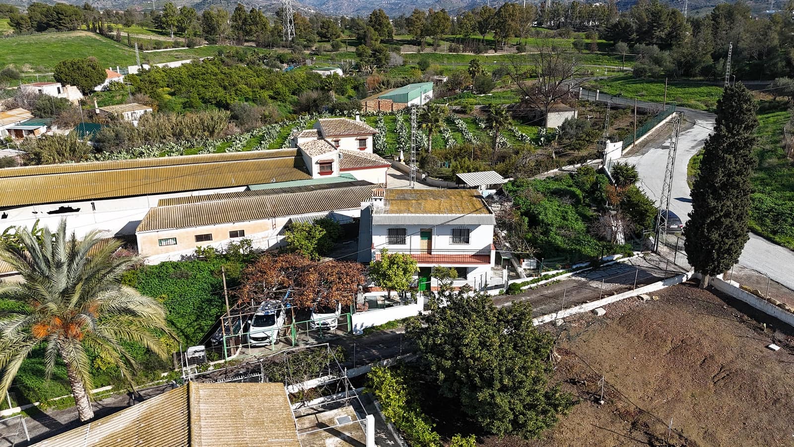 5 soveværelse Finca/Landehus til salg i Campanillas med garage - € 325.000 (Ref: 8678533)