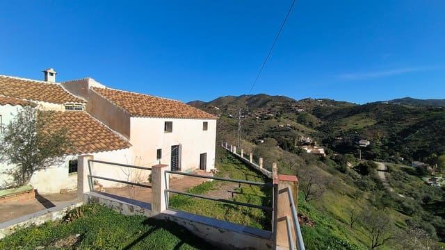 6 chambre Finca/Maison de Campagne à vendre à Almogía avec garage - 145 000 € (Ref: 8722365)