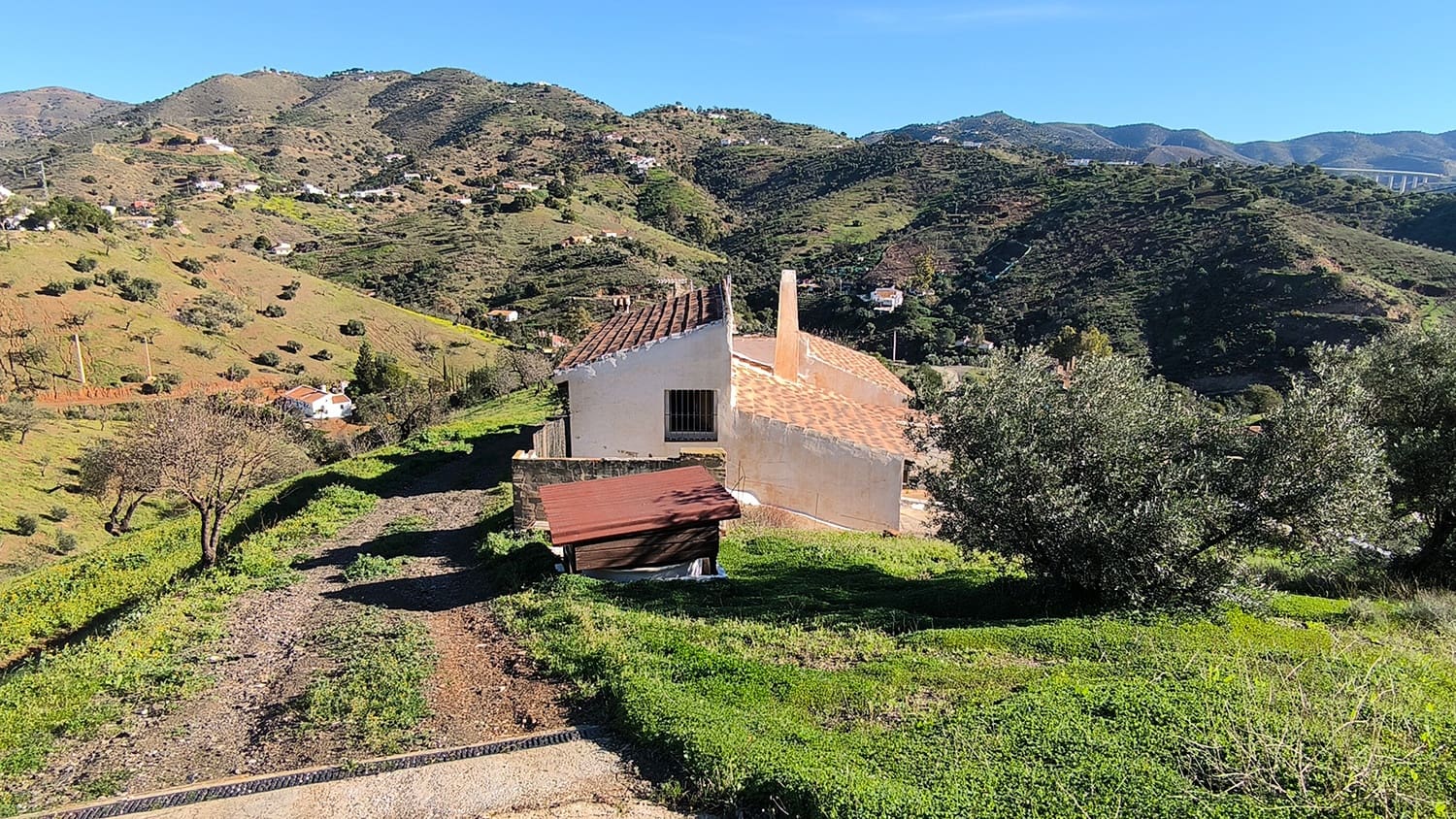 6 quarto Quinta/Casa Rural para venda em Almogia com garagem - 145 000 € (Ref: 8722365)
