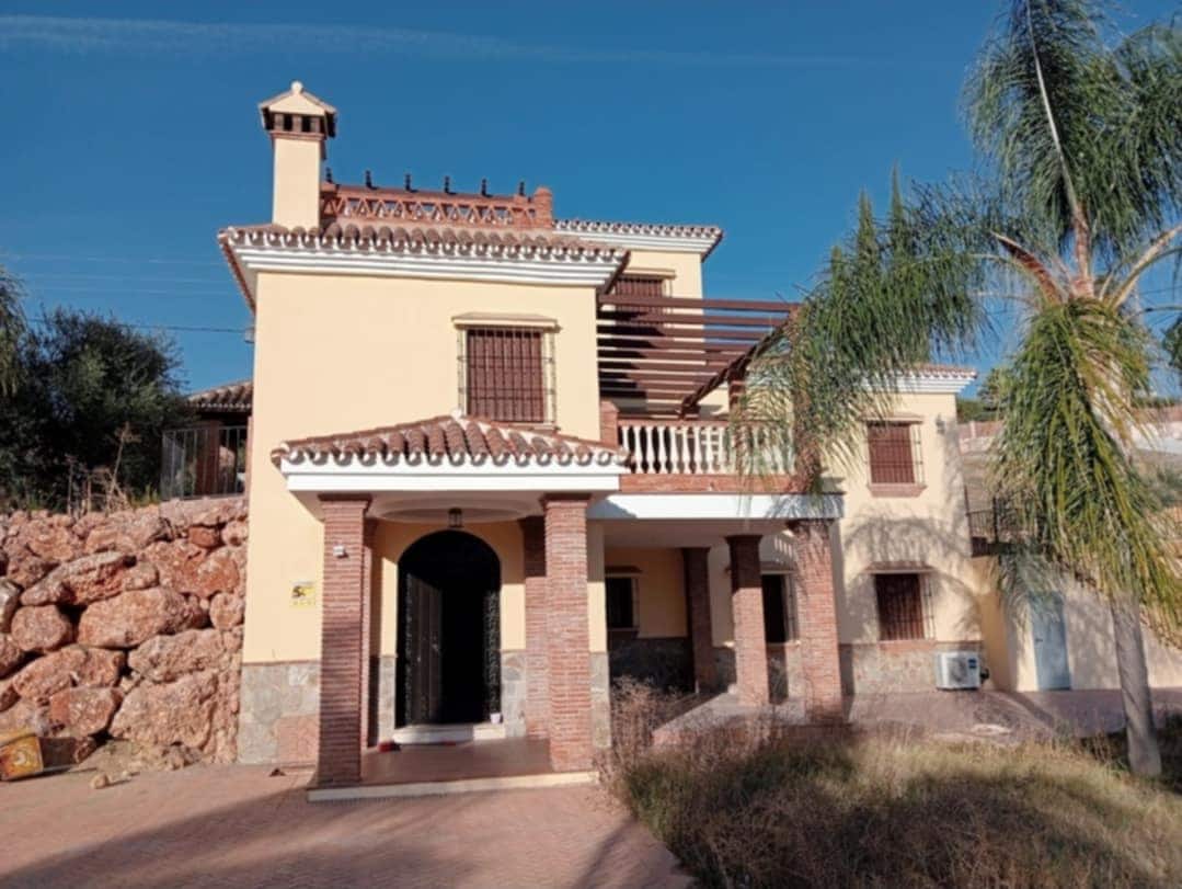 5 sypialnia Dom szeregowy na sprzedaż w Coin z basenem - 750 000 € (Ref: 9219134)