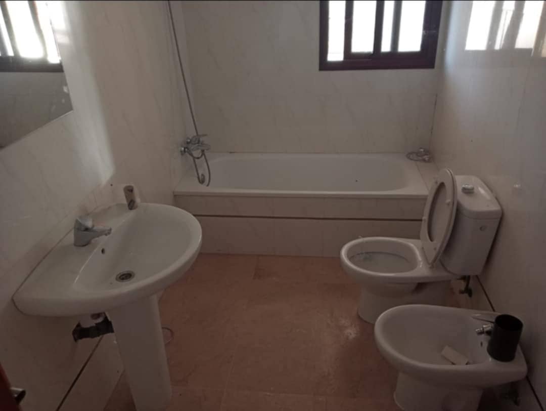 5 sypialnia Dom szeregowy na sprzedaż w Coin z basenem - 750 000 € (Ref: 9219134)