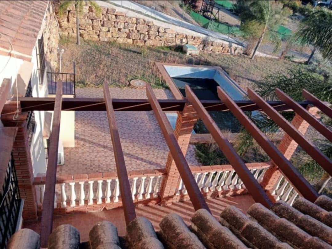 5 sypialnia Dom szeregowy na sprzedaż w Coin z basenem - 750 000 € (Ref: 9219134)