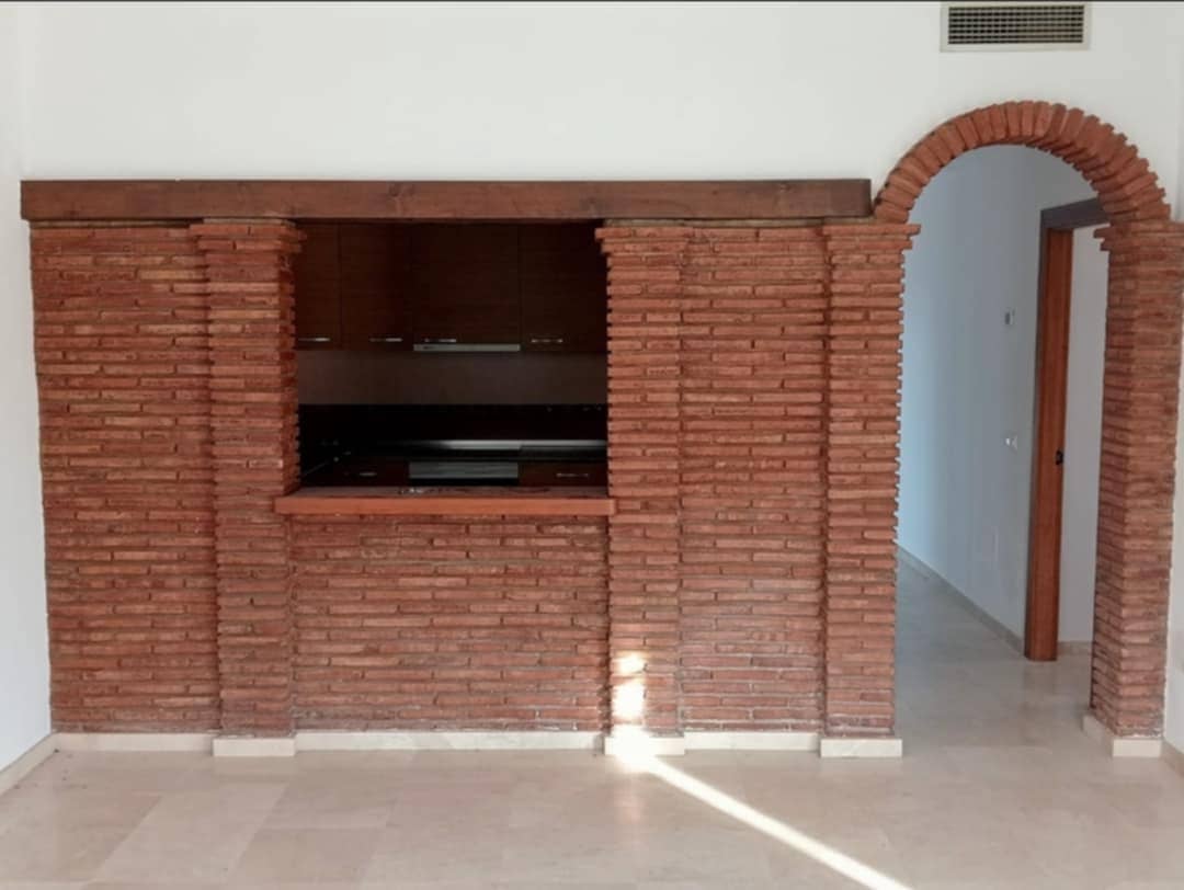 5 sypialnia Dom szeregowy na sprzedaż w Coin z basenem - 750 000 € (Ref: 9219134)