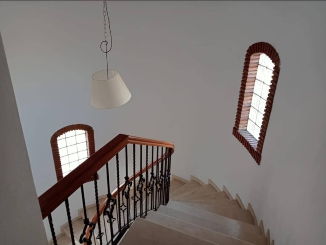 5 sypialnia Dom szeregowy na sprzedaż w Coin z basenem - 750 000 € (Ref: 9219134)