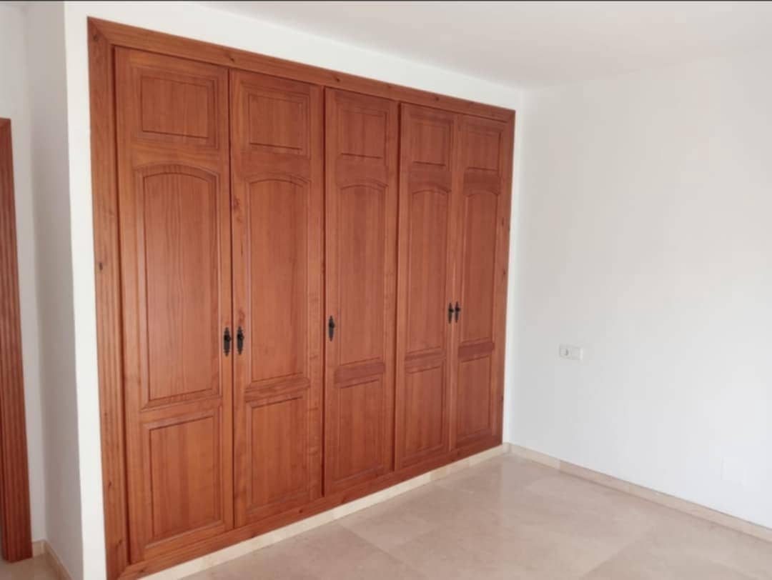 5 sypialnia Dom szeregowy na sprzedaż w Coin z basenem - 750 000 € (Ref: 9219134)