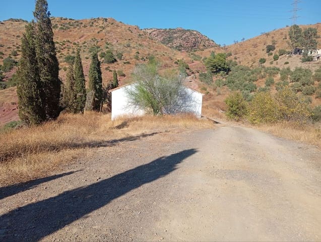 Grunde uden byggetilladelser til salg i Cártama - € 180.000 (Ref: 9266548)