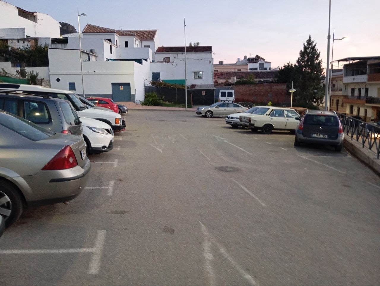 6 sypialnia Finka/Dom wiejski na sprzedaż w Pizarra - 298 000 € (Ref: 9436364)