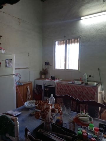 Finca/Landhuis te koop in Coín met garage - € 128.000 (Ref: 9499972)