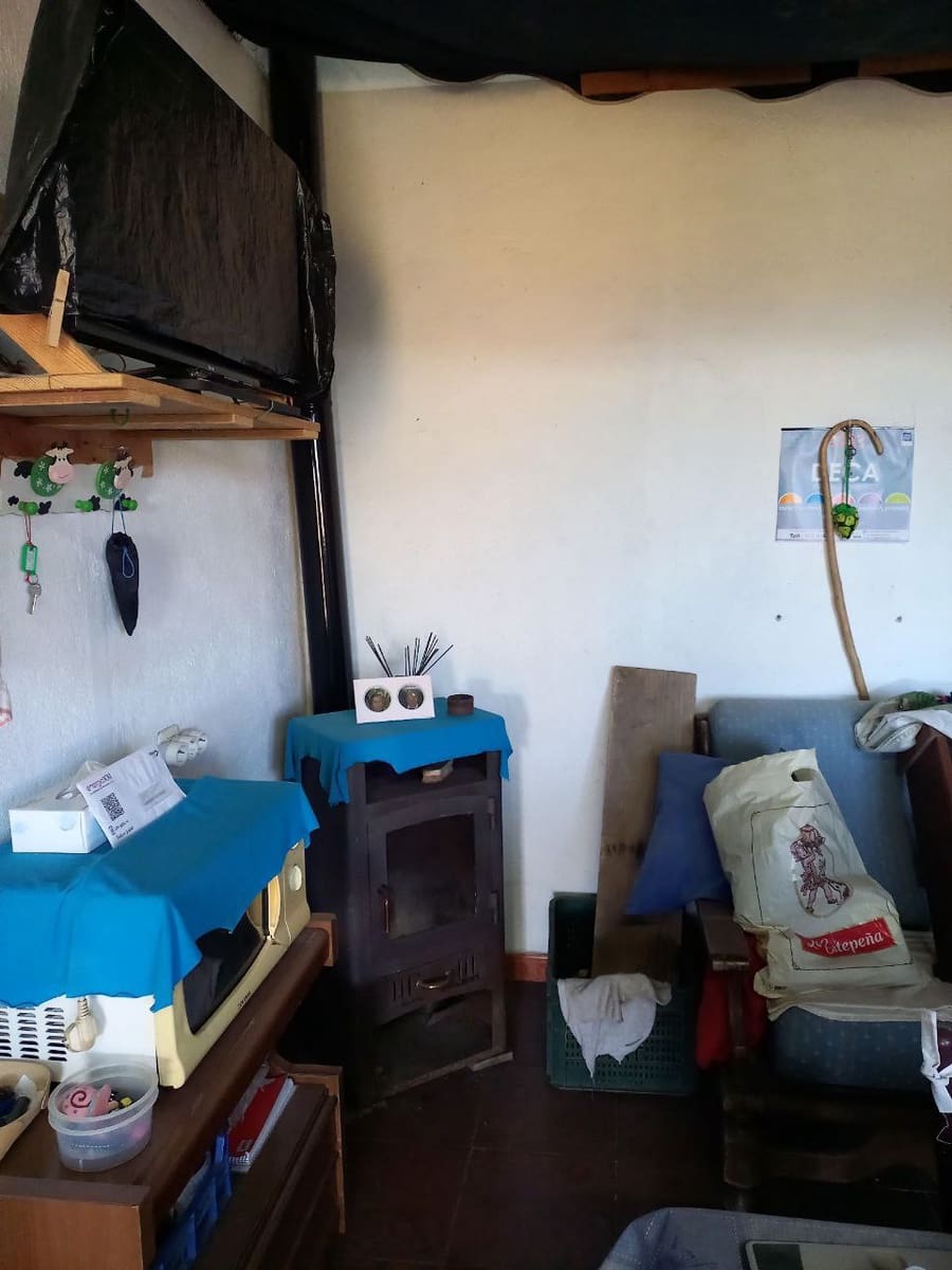 Maalaistalo myytävänä paikassa Coin mukana 
autotalli - 128 000 € (Ref: 9499972)