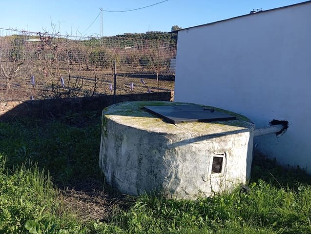 Finca/Landhuis te koop in Coín met garage - € 128.000 (Ref: 9499972)