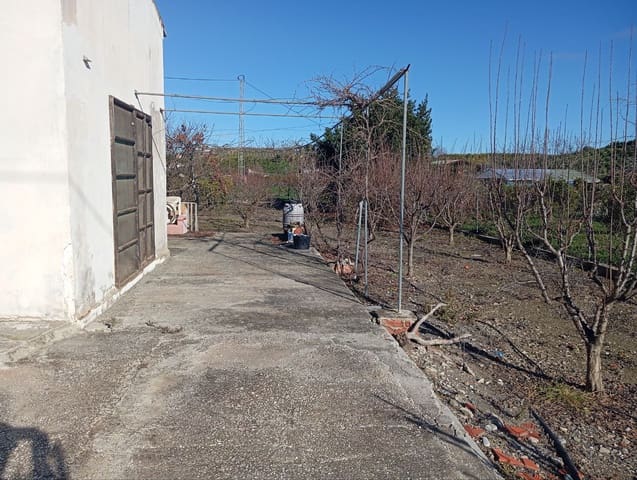 Finca/Landhuis te koop in Coín met garage - € 128.000 (Ref: 9499972)