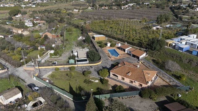 4 sovrum Finca/Hus på landet till salu i Estación de Cártama, Cártama med pool garage - 595 000 € (Ref: 9535154)