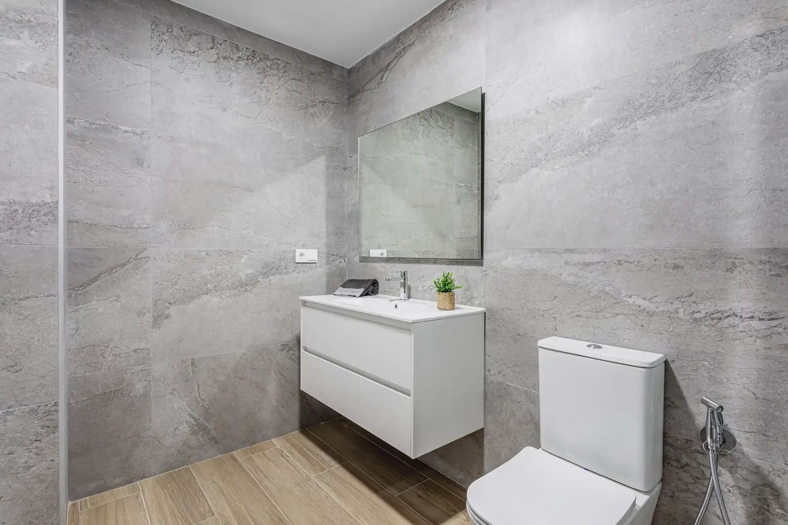 2 slaapkamer Flat te koop in Riba-roja de Turia - € 139.700 (Ref: 10004744)