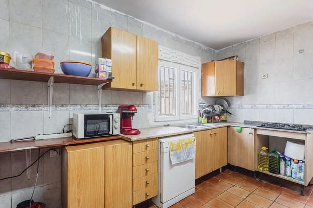 Finca/Casa Rural de 2 habitaciones en Vilamarxant / Villamarchante en venta con garaje - 135.000 € (Ref: 10004745)