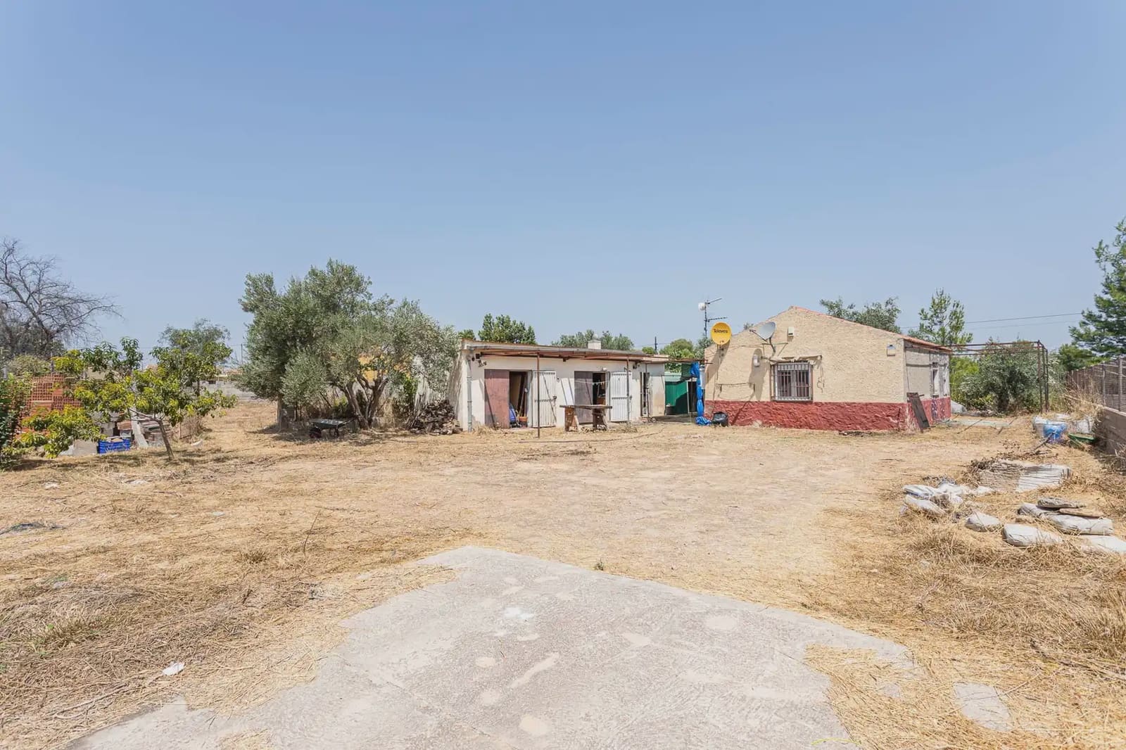 Finca/Casa Rural de 2 habitaciones en Vilamarxant / Villamarchante en venta con garaje - 135.000 € (Ref: 10004745)