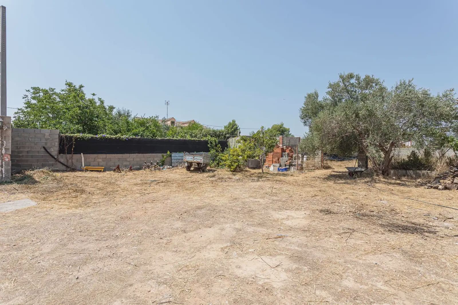 Finca/Casa Rural de 2 habitaciones en Vilamarxant / Villamarchante en venta con garaje - 135.000 € (Ref: 10004745)
