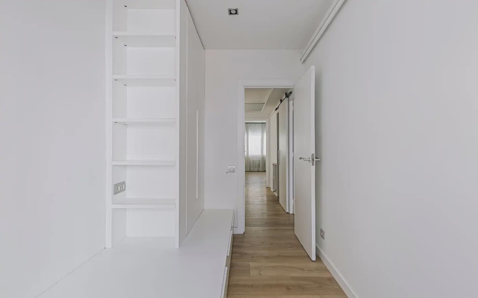 3 sovrum Lägenhet att hyra i Barcelona stad med pool garage - 2 950 € (Ref: 10007481)