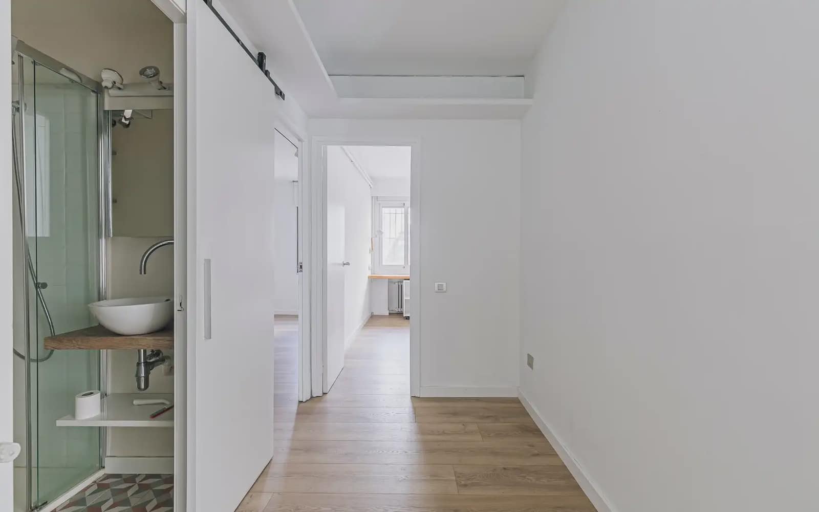 3 sovrum Lägenhet att hyra i Barcelona stad med pool garage - 2 950 € (Ref: 10007481)