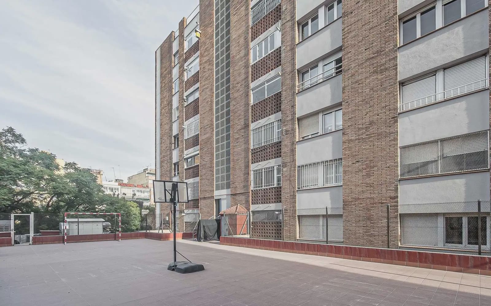 3 sovrum Lägenhet att hyra i Barcelona stad med pool garage - 2 950 € (Ref: 10007481)