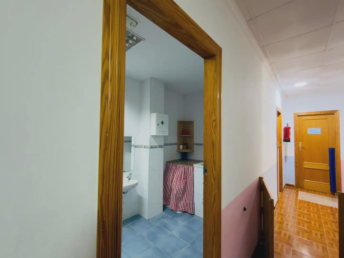 Commercial for sale in Llosa de Ranes - € 149,000 (Ref: 10009307)