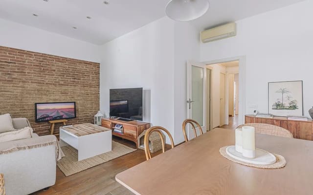 Piso de 2 habitaciones en La Vila de Gràcia, Barcelona ciudad en venta - 890.000 € (Ref: 10009308)