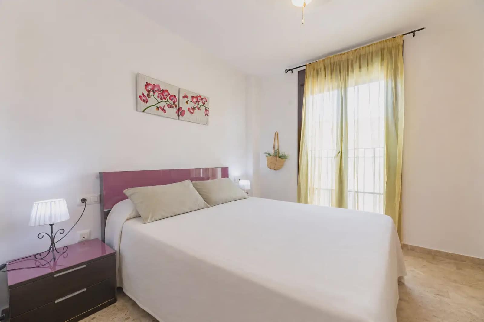 4 bedroom Terraced Villa for sale in Massamagrell with garage - € 430,000 (Ref: 10009309)