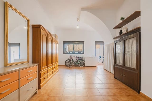 4 bedroom Terraced Villa for sale in Massamagrell with garage - € 430,000 (Ref: 10009309)