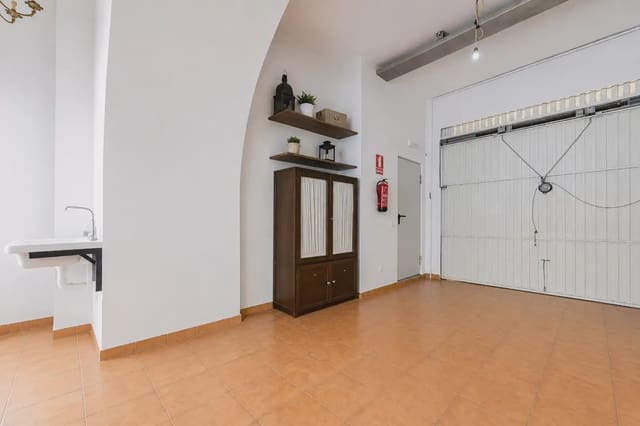 4 bedroom Terraced Villa for sale in Massamagrell with garage - € 430,000 (Ref: 10009309)