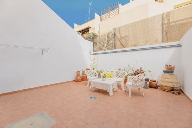 4 bedroom Terraced Villa for sale in Massamagrell with garage - € 430,000 (Ref: 10009309)
