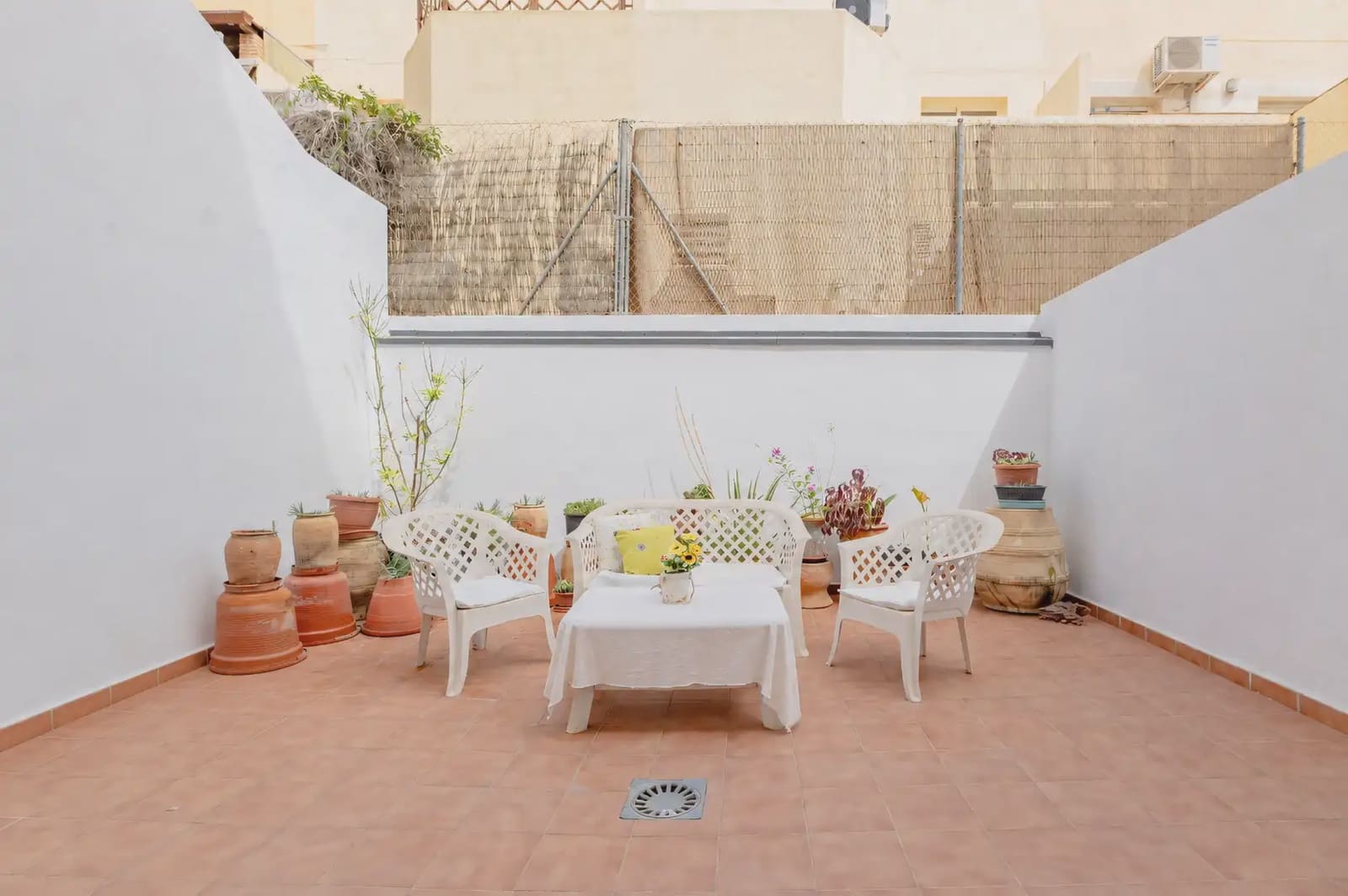 4 bedroom Terraced Villa for sale in Massamagrell with garage - € 430,000 (Ref: 10009309)